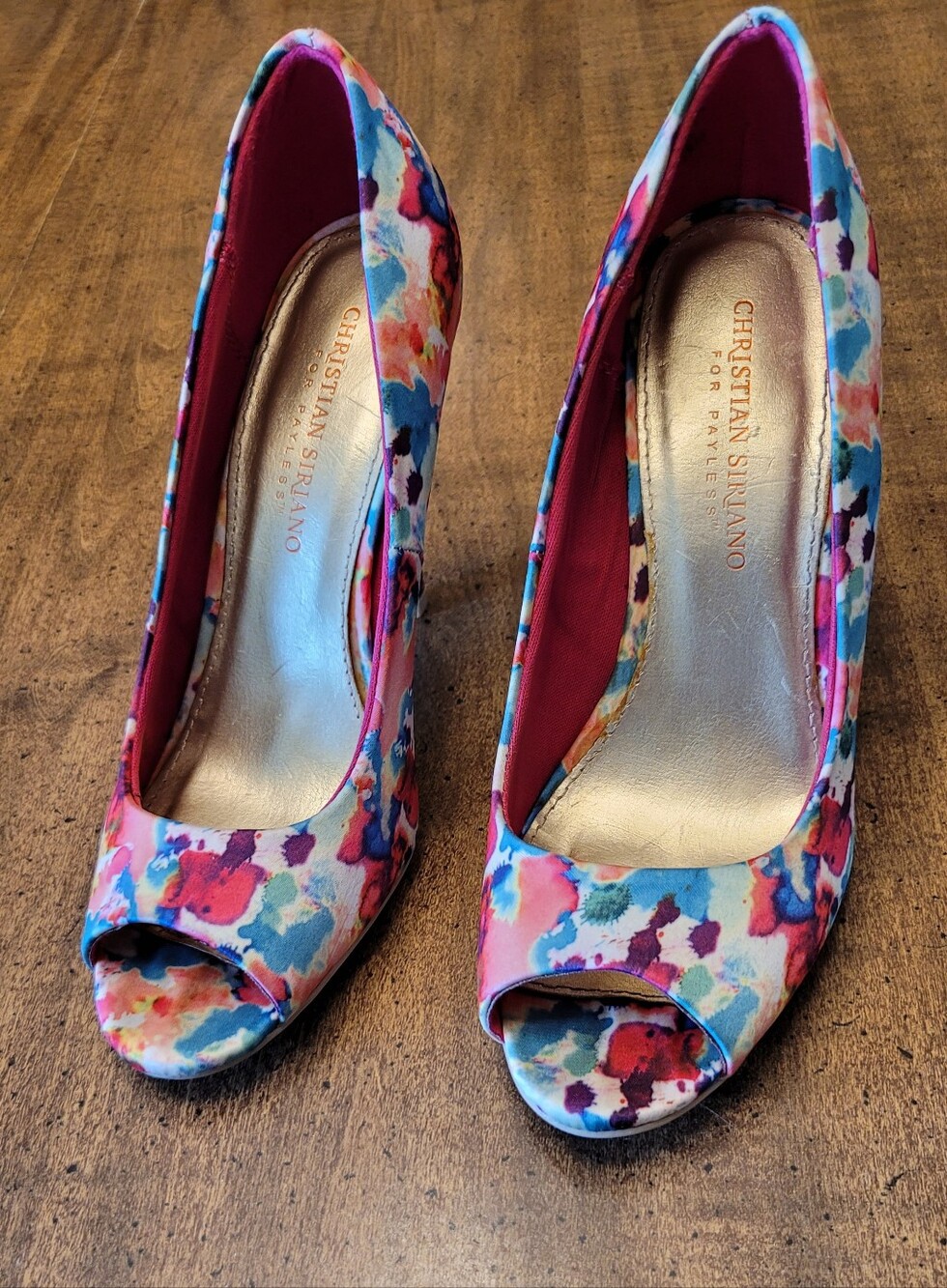 Bright Water Color Type Peep Toe 7 Statement Shoe Hot Pink Lining